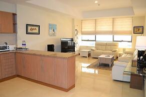 Stylish 1BR near MOE - MRD