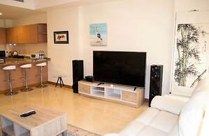 Stylish 1BR near MOE - MRD
