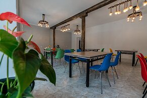 MIxx Hotel