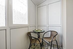 KievApts Pushkinskaya 10