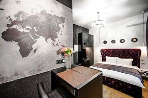 KievApts Pushkinskaya 10