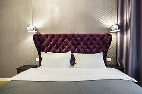 KievApts Pushkinskaya 10