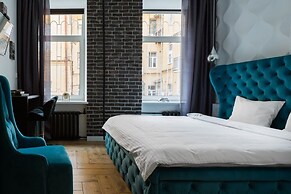 KievApts Pushkinskaya 10