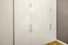 KievApts Pushkinskaya 10
