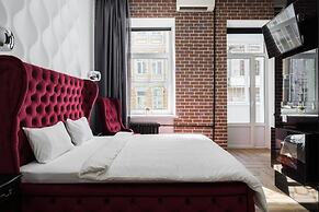 KievApts Pushkinskaya 10