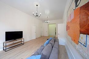 KievApts Pushkinskaya 10