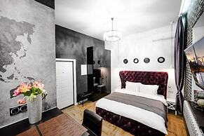 KievApts Pushkinskaya 10