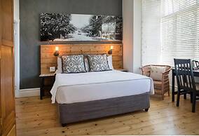 Madeline Grove B&B