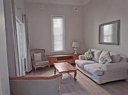 Madeline Grove B&B