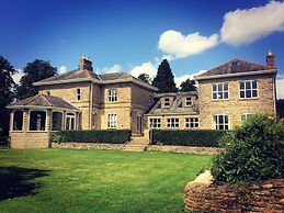 Walltree House
