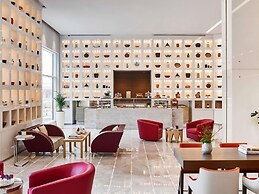 Pullman Doha West Bay