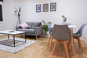 Oxford Apartments