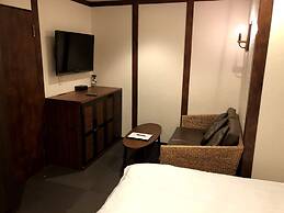 HOTEL 3o'clock TENNOJI