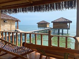 Naomi Resort