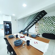 Ekocheras Suite