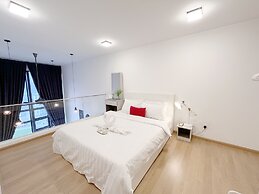 Ekocheras Suite