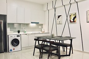 Ekocheras Suite