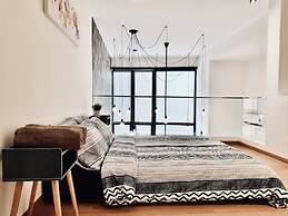 Ekocheras Suite