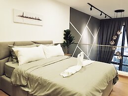 Ekocheras Suite