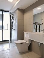 Ekocheras Suite