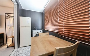 West In Hotel