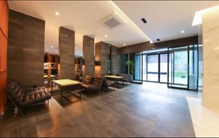 West In Hotel