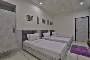 Hotel Orbit