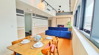 The Hub SS2 by manatidur