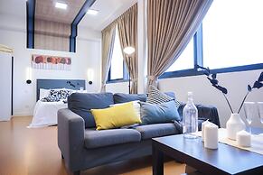 The Hub SS2 by manatidur