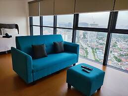 The Hub SS2 by manatidur