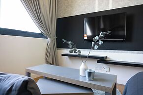 The Hub SS2 by manatidur