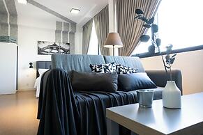 The Hub SS2 by manatidur