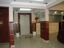 Dolphin Hotel