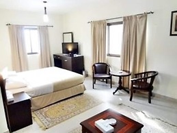 Dolphin Hotel