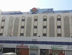 Dolphin Hotel