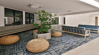 Lequ Okinawa Chatan Spa & Resort