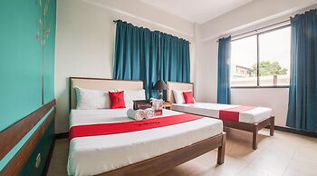 RedDoorz Plus near Rizal Junction