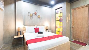 RedDoorz Plus @ Taft North Mandurriao