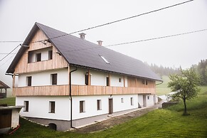 Apartments Arh
