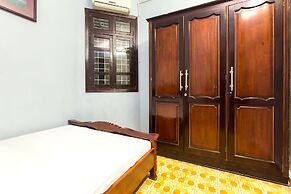 Chikoo Homestay