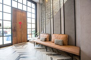 Taichung Easylazy Inn