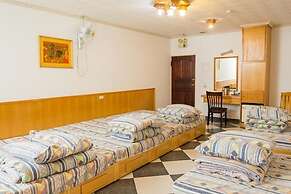 Ta Ti Hotel