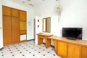 Ta Ti Hotel