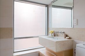 Nasma Luxury Stays - Park Island Blakely