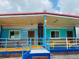 J Lin Hostel