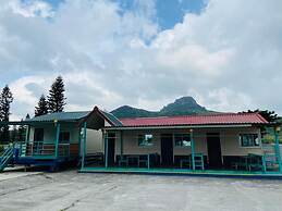 J Lin Hostel