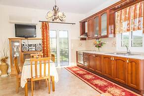 Seaview Flat In An Olive Grove By The Beach