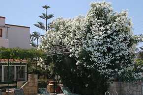 Armonia Hotel