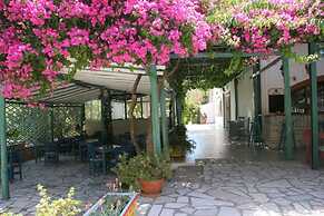 Armonia Hotel
