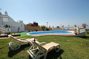 1070 Villa Rosario